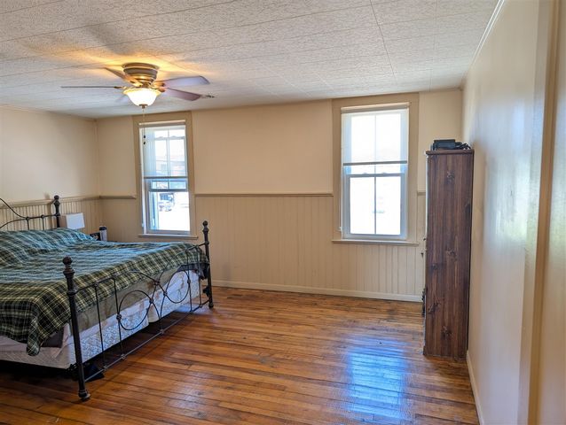 120 N Main Street, Scottville, MI 49454