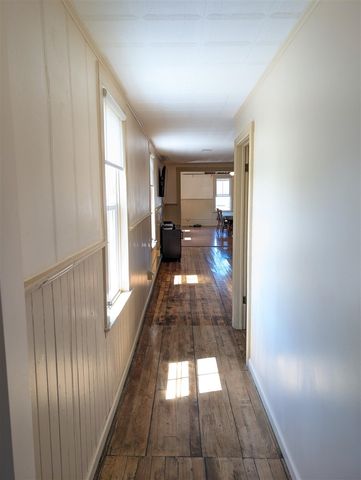 120 N Main Street, Scottville, MI 49454