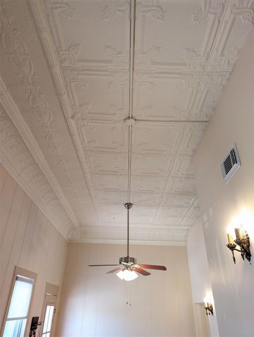 120 N Main Street, Scottville, MI 49454