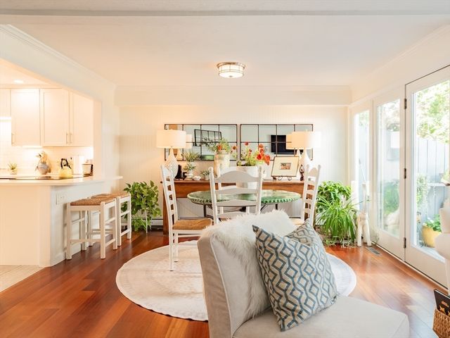 70 Parks St 18, Duxbury, MA 02332