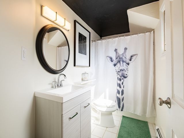 70 Parks St 18, Duxbury, MA 02332