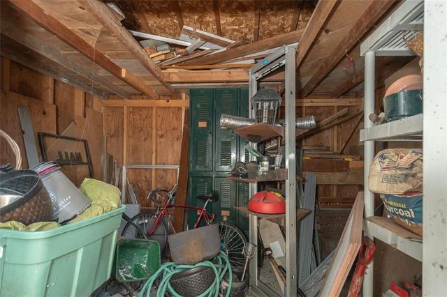 1222 S Maple Street, Ottawa, KS 66067