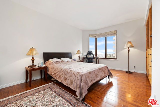 10550 Wilshire Boulevard 1001, Los Angeles, CA 90024