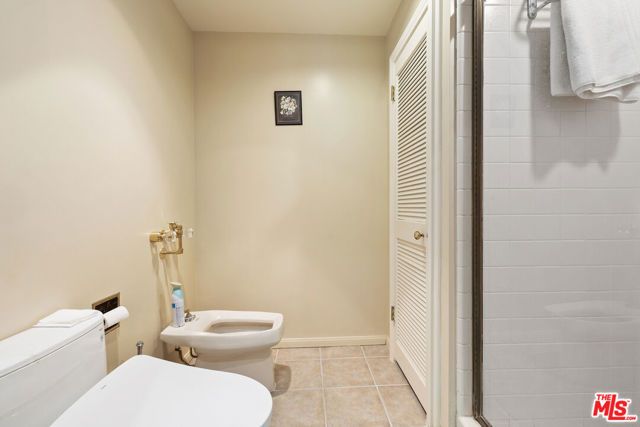 10550 Wilshire Boulevard 1001, Los Angeles, CA 90024