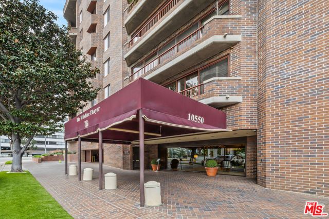 10550 Wilshire Boulevard 1001, Los Angeles, CA 90024