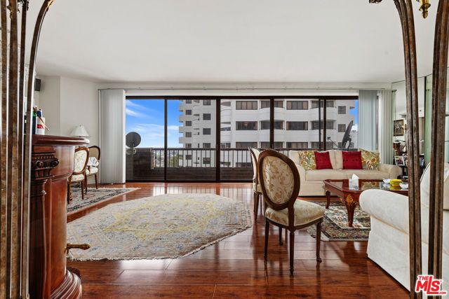 10550 Wilshire Boulevard 1001, Los Angeles, CA 90024