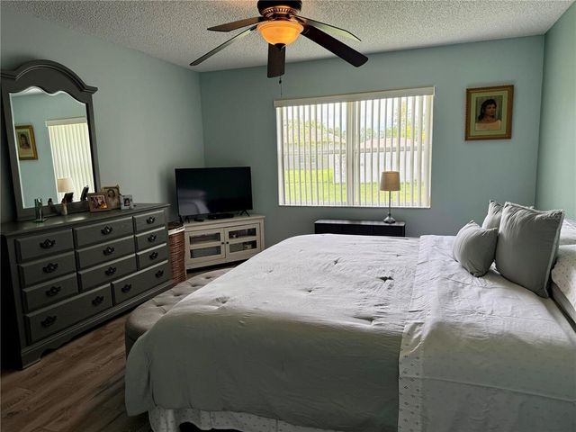 24 RADCLIFFE DRIVE, Palm Coast, FL 32164