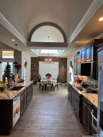 465 Double Gate, Castroville, TX 78009