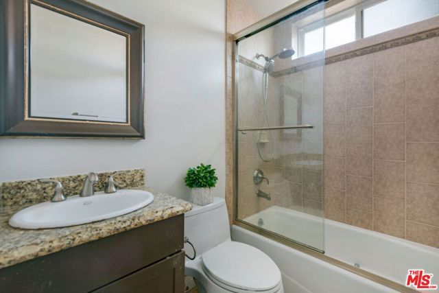 9049 Alcott Street 305, Los Angeles, CA 90035