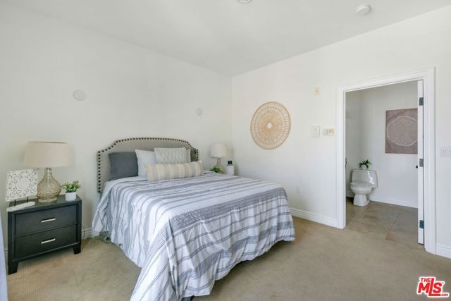 9049 Alcott Street 305, Los Angeles, CA 90035