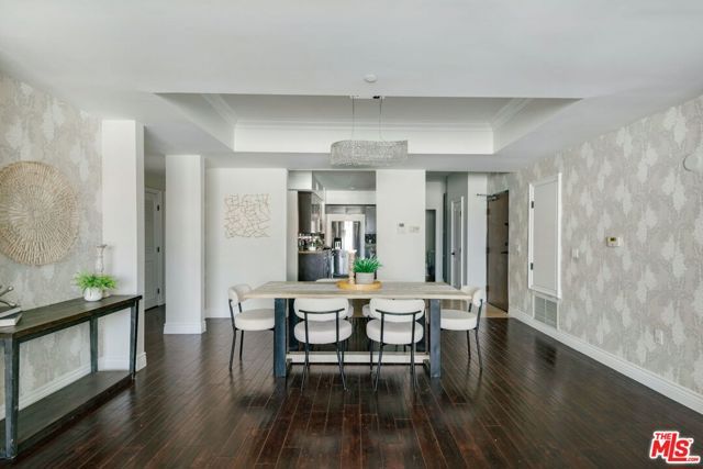 9049 Alcott Street 305, Los Angeles, CA 90035