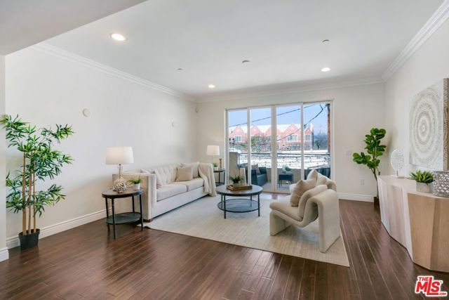 9049 Alcott Street 305, Los Angeles, CA 90035