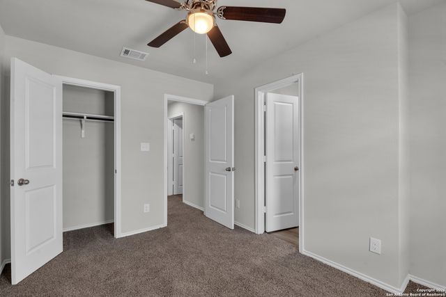 8911 N FM 1560 611-612, San Antonio, TX 78254