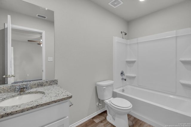 8911 N FM 1560 611-612, San Antonio, TX 78254