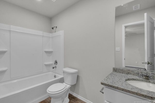 8911 N FM 1560 611-612, San Antonio, TX 78254