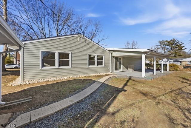 64 Gamewell Ln, Willingboro Twp., NJ 08046