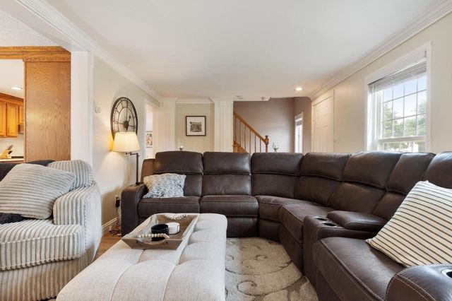 49 Shawna Street, Fitchburg, MA 01420