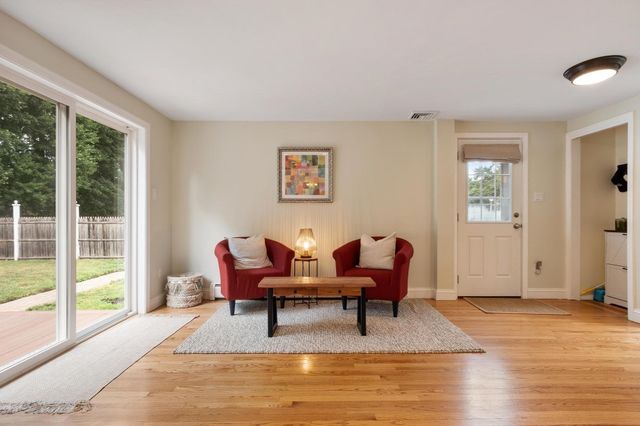 49 Shawna Street, Fitchburg, MA 01420