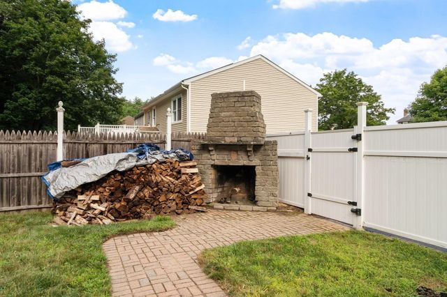 49 Shawna Street, Fitchburg, MA 01420