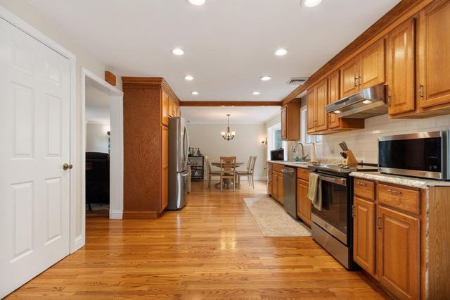 49 Shawna Street, Fitchburg, MA 01420