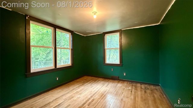 16658 Ridge Road, Detroit, MI 48219