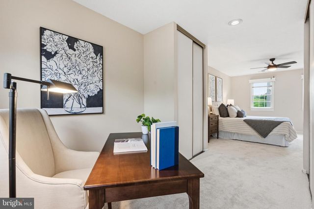 2386 BRANLEIGH PARK CT, Reston, VA 20191