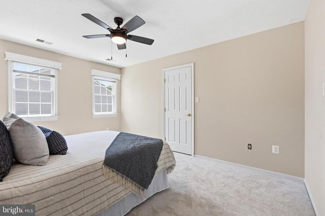 2386 BRANLEIGH PARK CT, Reston, VA 20191