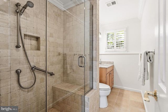 2386 BRANLEIGH PARK CT, Reston, VA 20191