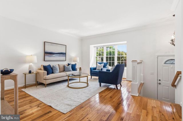 2386 BRANLEIGH PARK CT, Reston, VA 20191