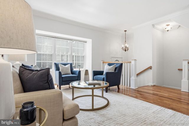 2386 BRANLEIGH PARK CT, Reston, VA 20191