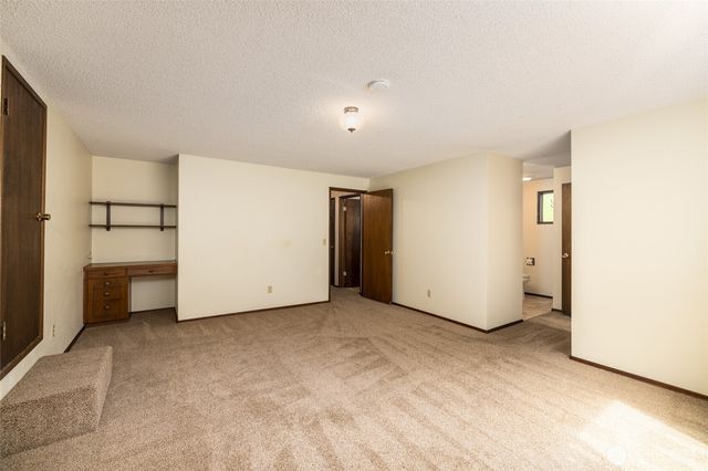 501 Shoshone Drive, Mount Vernon, WA 98273