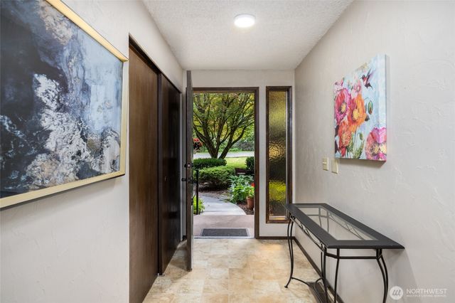 501 Shoshone Drive, Mount Vernon, WA 98273