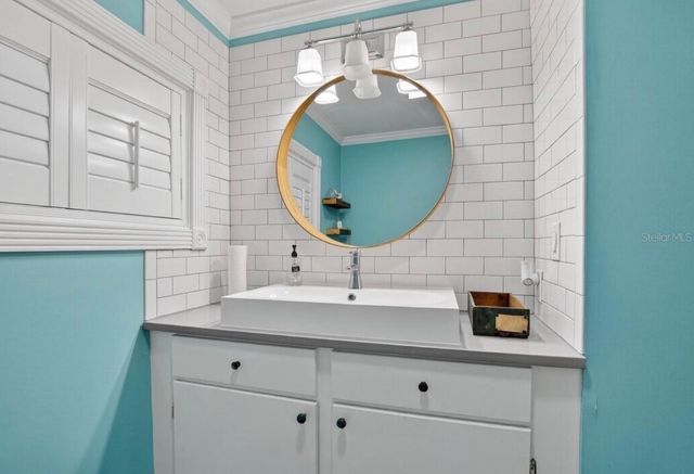 1305 N ARMENIA AVENUE, Tampa, FL 33607