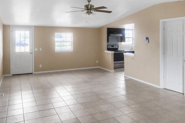 2850 Saint John Street, Marianna, FL 32448