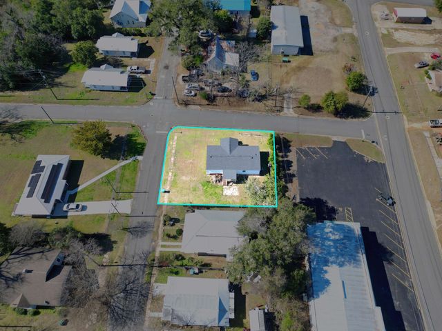 2850 Saint John Street, Marianna, FL 32448