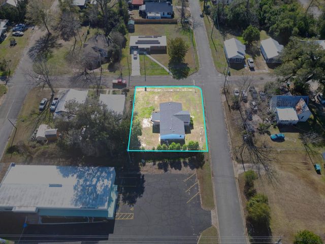 2850 Saint John Street, Marianna, FL 32448