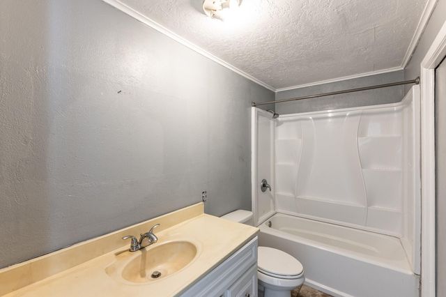 877 Fm 247 Road, Huntsville, TX 77320