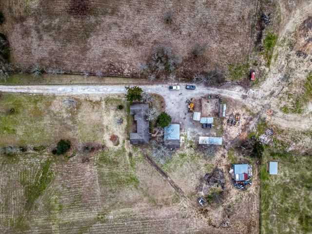 877 Fm 247 Road, Huntsville, TX 77320