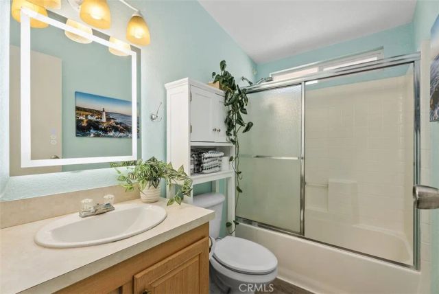 5815 E La Palma Ave East 302, Anaheim, CA 92807