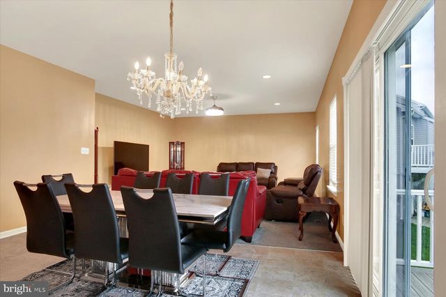 3 BARNHART CIRCLE, Mechanicsburg, PA 17050