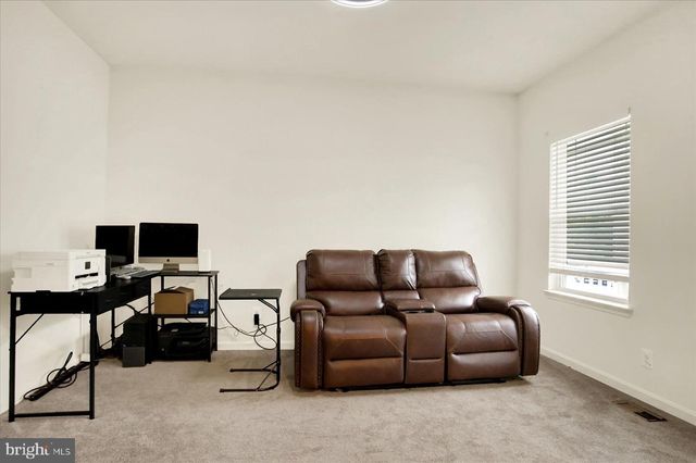 3 BARNHART CIRCLE, Mechanicsburg, PA 17050