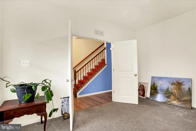3 BARNHART CIRCLE, Mechanicsburg, PA 17050