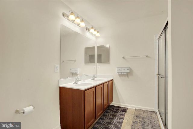 3 BARNHART CIRCLE, Mechanicsburg, PA 17050