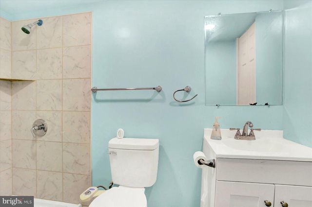 3 BARNHART CIRCLE, Mechanicsburg, PA 17050