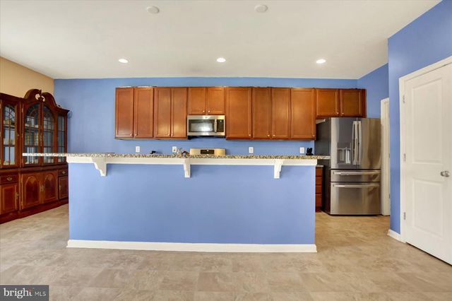 3 BARNHART CIRCLE, Mechanicsburg, PA 17050