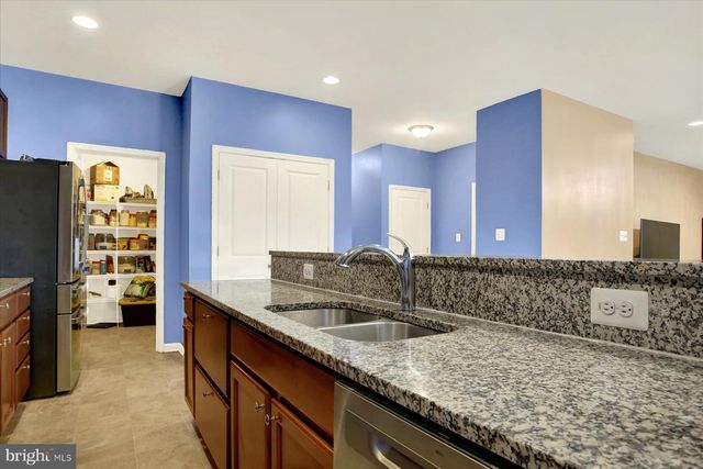 3 BARNHART CIRCLE, Mechanicsburg, PA 17050