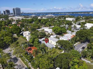 441 35th St, West Palm Beach, FL 33407
