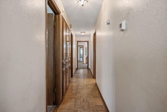 1502 S Lydia Drive, Tulare, CA 93274