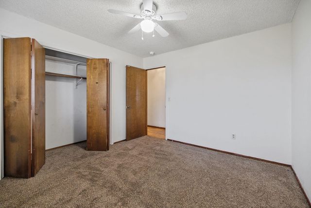 1502 S Lydia Drive, Tulare, CA 93274