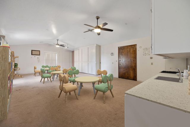 1502 S Lydia Drive, Tulare, CA 93274